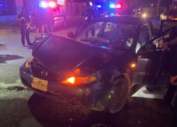 Elementos de los tres niveles de gobierno aseguran en Caborca a dos personas, un vehículo, armas y drogas