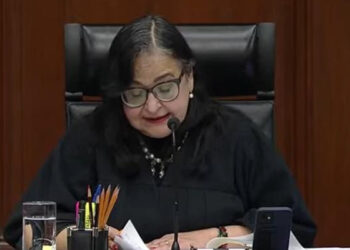 AMLO acusa a ministra Norma Piña por contratar a allegado de Genaro García Luna