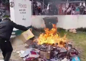 López Obrador lamenta quema de libros en San Cristóbal de Las Casas; ‘están desinformados’