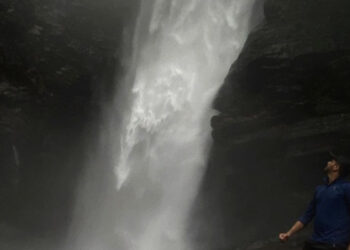 Muere influencer de TikTok mientras grababa video para sus seguidores en una cascada