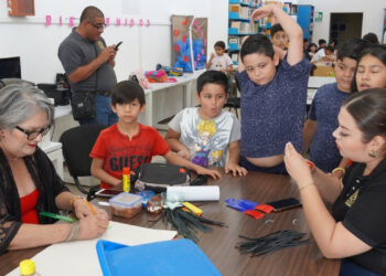 Cierra Actividades El Campamento De Verano “Mis Vacaciones En La Biblioteca”