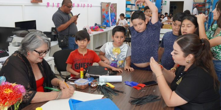 Cierra Actividades El Campamento De Verano “Mis Vacaciones En La Biblioteca”