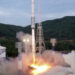 Corea del Norte planea lanzar un satélite en los próximos días; EU exhorta a cancelarlo