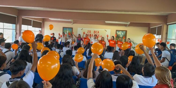 Realizan Talleres contra violencia de Género, digital y familiar