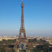 Policía de París ordena evacuar la Torre Eiffel por presunta amenaza de bomba