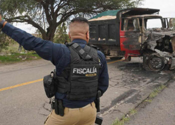 Violencia en Michoacán fue un acto publicitario: López Obrador