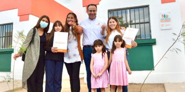 “A partir de hoy nuestra vida va a cambiar”, afirma beneficiaria del programa