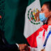 López Obrador resalta labor de atleta mexicana y niños en competencia de matemáticas