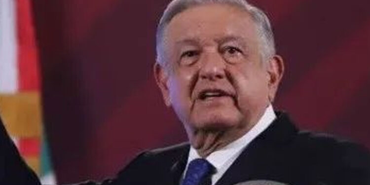 AMLO respondió a reportaje de Reuters sobre presunto lavado de dinero a través de remesas