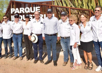 Inaugura Toño Astiazarán Parque Industrial NEPO