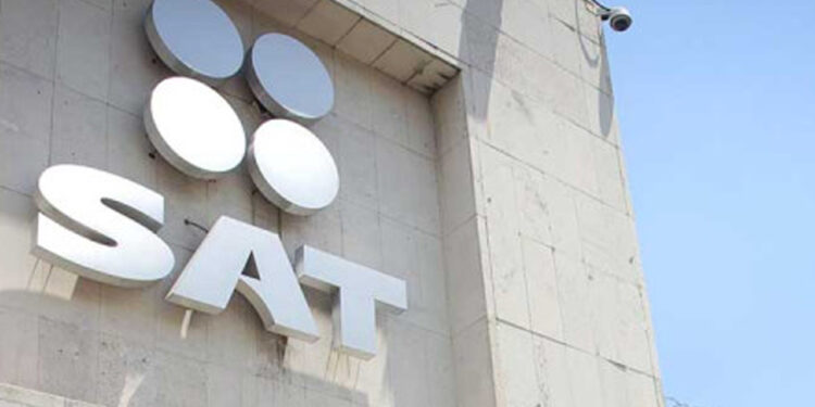 Fiscalización del SAT crece arcas públicas; 2.275 bdp de ingresos tributarios