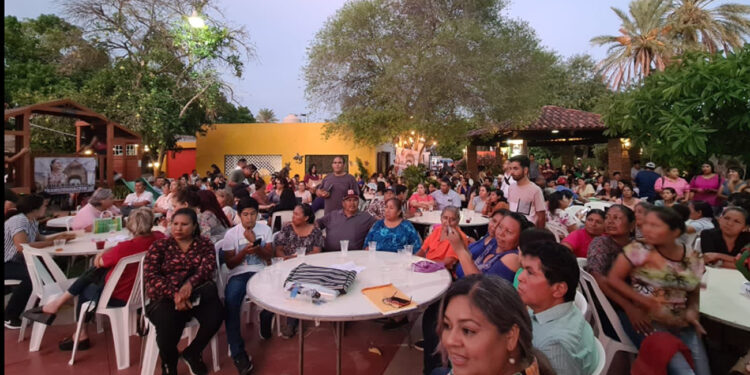Siguen arrasando los comités Es Claudia en Sonora