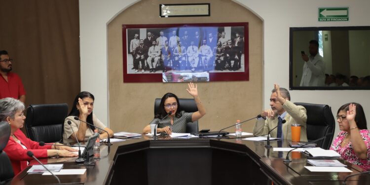 Legisladores locales analizan cuentas públicas 2022 de los 72 ayuntamientos