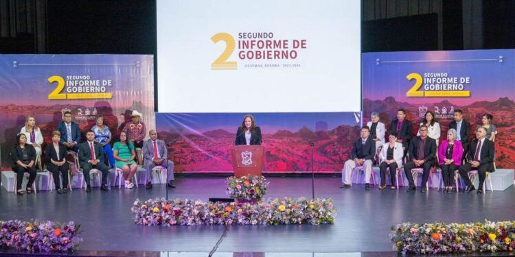 Rinde Doctora Karla Córdova González Segundo Informe de Gobierno.