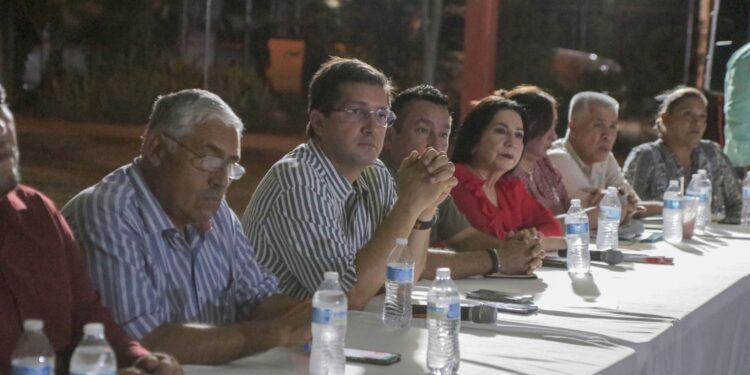 Vecinos de la colonia nueva generación reconocen el trabajo del alcalde Jorge Alberto Elías Retes