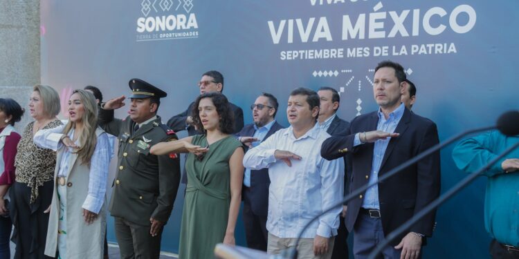 Celebra Poder Legislativo 213 aniversario de la Independencia de México