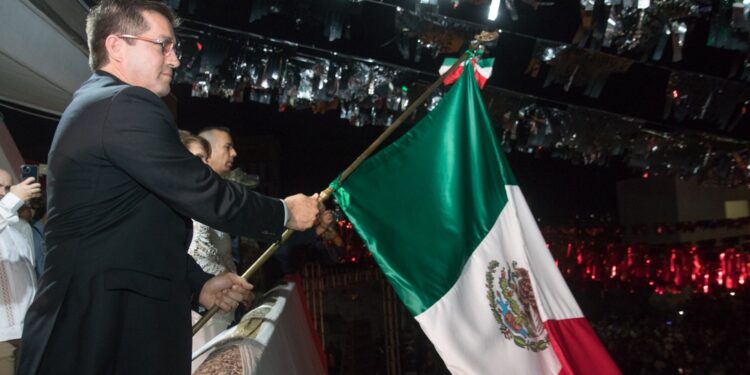 Entusiastas miles de Navojoenses celebran el “GRITO DE INDEPENDENCIA”