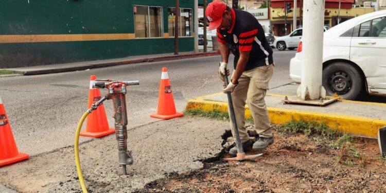 Avanzan trabajos de 20 Obras de infraestructura vial