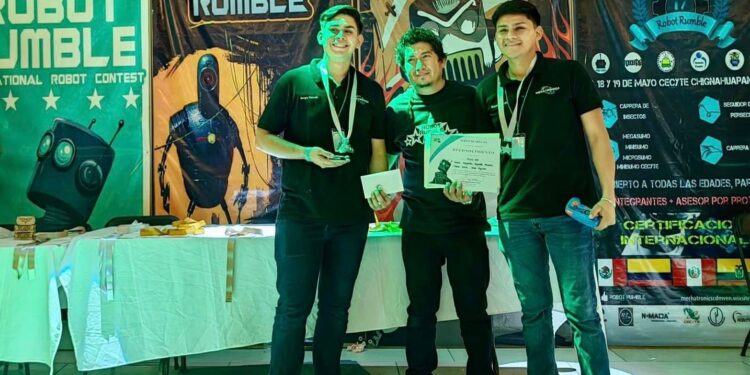 Logra Universidad Tecnológica de San Luis segundo lugar en concurso internacional de robótica