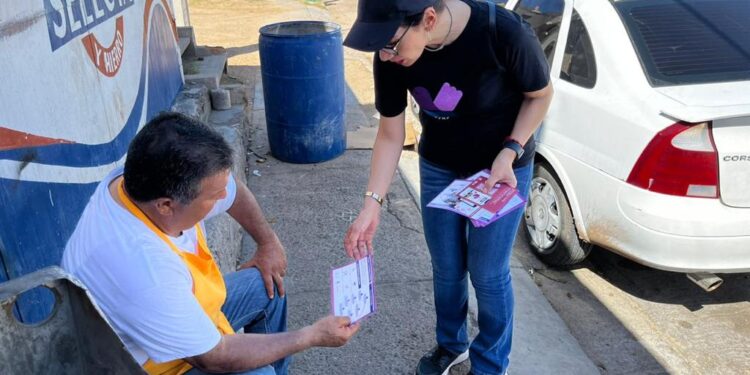 Acerca Secretaría de Seguridad a hermosillenses programas y servicios encaminados a prevenir delitos