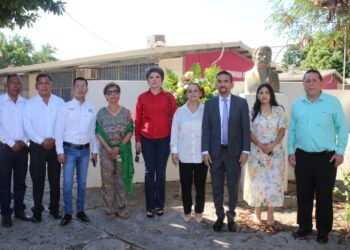 Celebran el 213 Aniversario del inicio de la Independencia de México