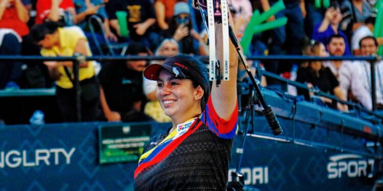 Inicia México con bronce en femenil compuesto en Mundial de Tiro con Arco en Sonora