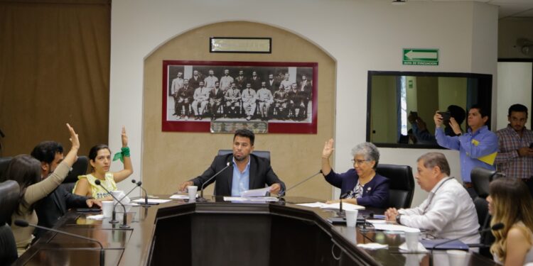 Celebran Parlamento Abierto sobre la Ley del Servicio Civil de Carrera