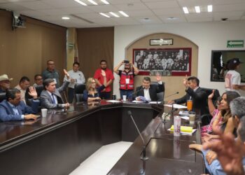 Aprueban por unanimidad colocar en letras doradas el nombre de Jacinto López Moreno en la pared de honor del Congreso de Sonora