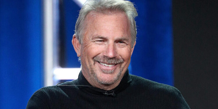 Esposa de Kevin Costner exige aviones privados para sus hijos porque el lujo «está en el ADN»