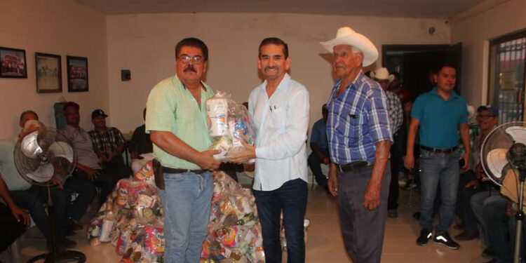Alcalde Jesús Flores Donará Dos Aires Acondicionados A Filarmónicos.