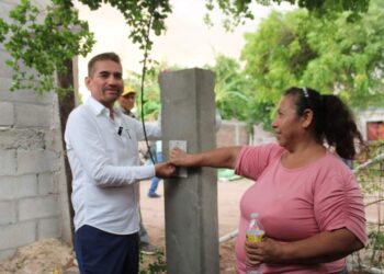 Familias Tenian 23 Años Solicitando Energia Electrica.