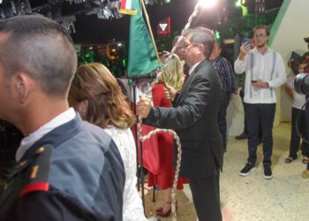 Entusiastas miles de navojoenses celebran el “grito de independencia”