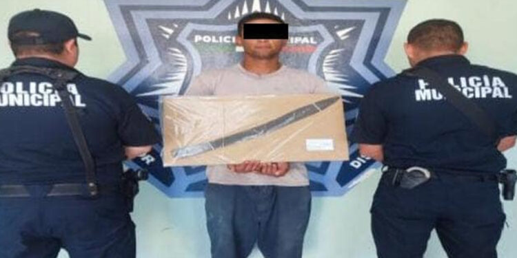 Captura SSPM dos personas por delitos de arma prohibida y motocicleta robada