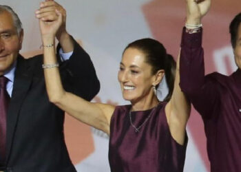 Claudia Sheinbaum prepara campaña tras ganar encuesta de Morena