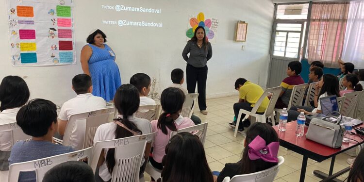Trabaja  INSTITUTO MUNICIPAL DE LA MUJER en beneficio de las mujeres de Huatabampenses