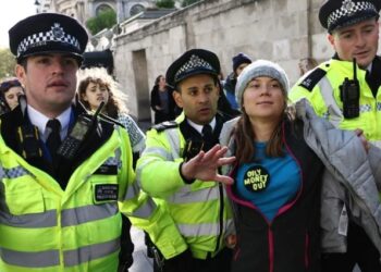 La ecologista Greta Thunberg es detenida en Londres en una manifestación