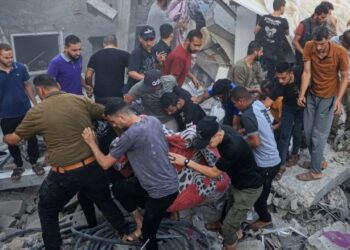 Israel afirma haber matado a «terroristas» en ataque aéreo contra mezquita en Cisjordania