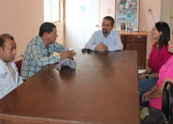 ALCALDE JESUS FLORES VISITA ALBERGUE “SANTÍSIMA TRINIDAD”