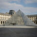 Amenaza de atentado terrorista prende las alarmas en París: evacúan a miles del Museo de Louvre