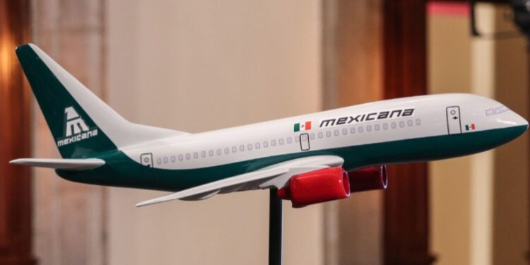 Mexicana de Aviación suspende venta de boletos en sitio web