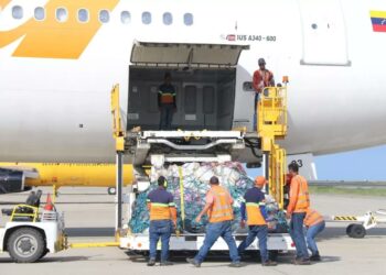 Venezuela envía 26 toneladas de ayuda humanitaria a México tras paso de Otis