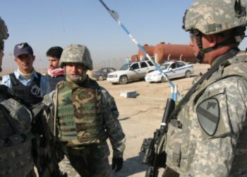 EU evacúa a parte de su personal de la embajada en Irak por el aumento de ataques contra bases militares