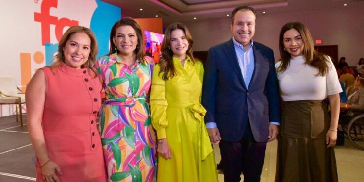 Cuando la familia está unida todos los problemas tienen solución: Patty Ruibal