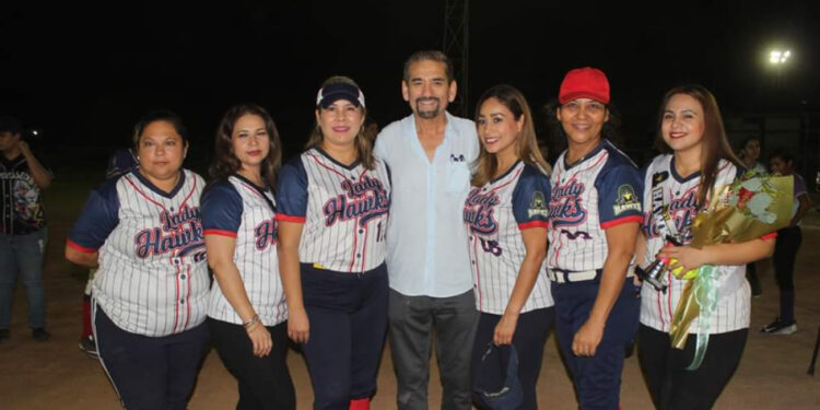 Alcalde Jesús Flores Pone En Marcha Temporada De Softbol