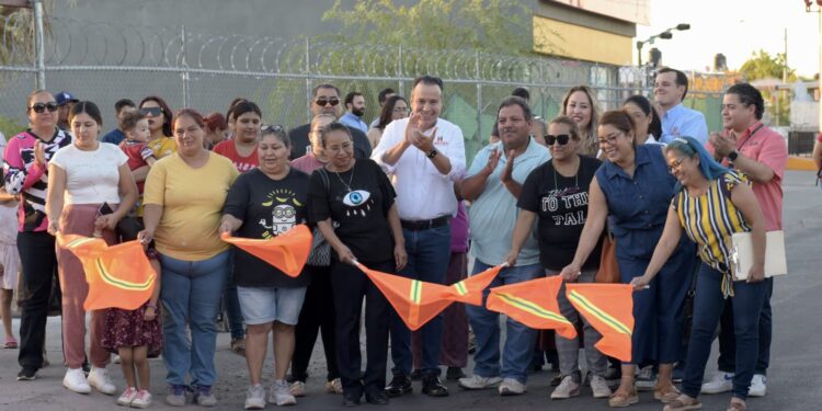 Inicia Toño Astiazarán rehabilitación de la calle Carlos Quintero Arce