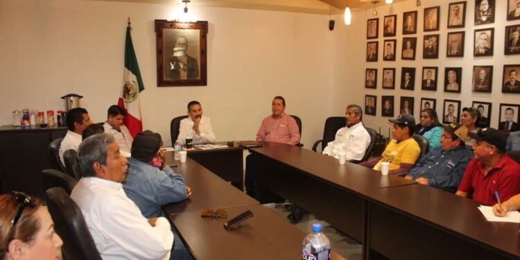 Gobierno Municipal paga adeudos del pasado por 29 millones de pesos al IMSS y al  SAT.