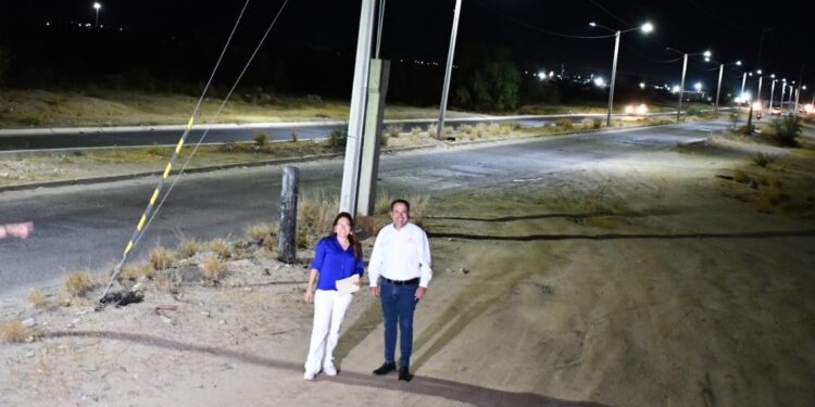Impulsa Alcalde iluminación de 30 espacios públicos en el último trimestre