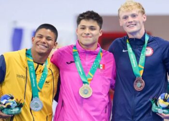 Santiago 2023: Osmar Olvera se proclama rey del trampolín