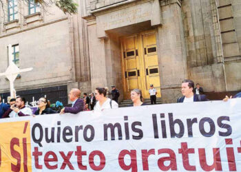 ‘Batean’ controversia contra libros de texto; impugnación de Coahuila, pendiente