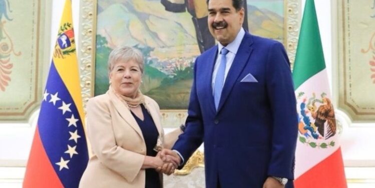 Maduro confirma asistencia a cumbre convocada en Palenque, Chiapas